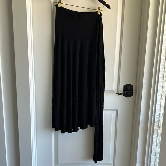 Elan 8-way convertible multi way skirt/dress Beach or Casual wear up to 8 ways - Picture 3 of 7